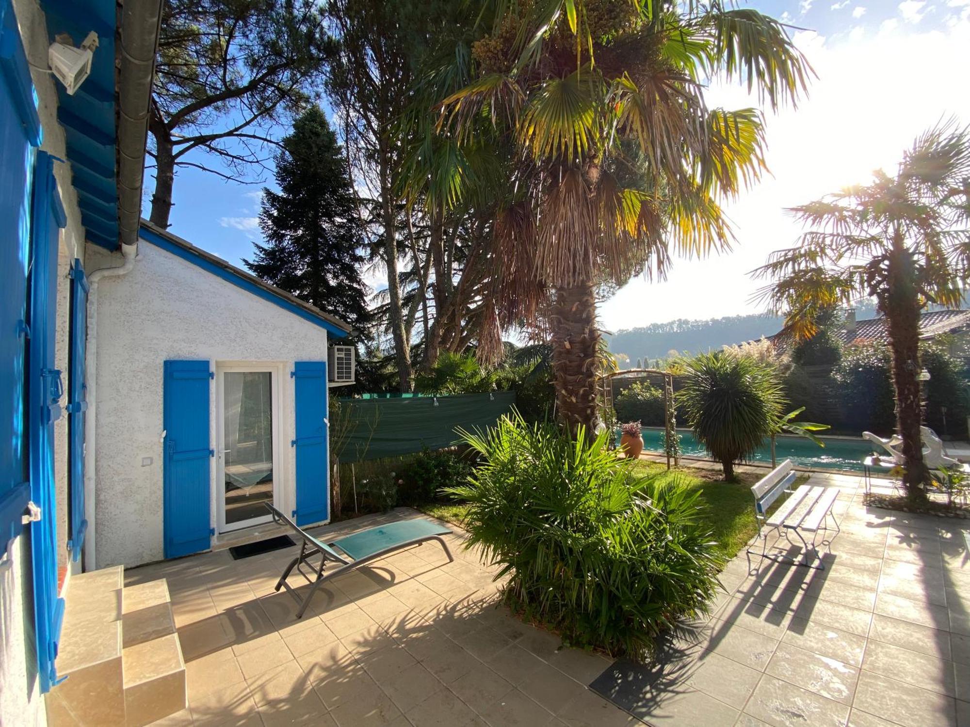 Villa & Spa-Sauna-Piscine-Massages Du "Nirvana Vivant" Biars-sur-Cère Eksteriør bilde